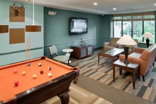 Building Photo - 63 Gordon St