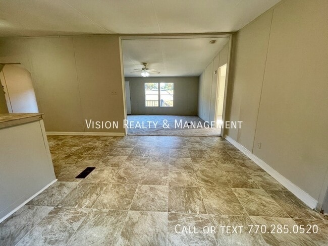 Building Photo - 25 Watercrest Ln