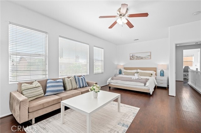 Building Photo - 22421 Hawthorn Ave