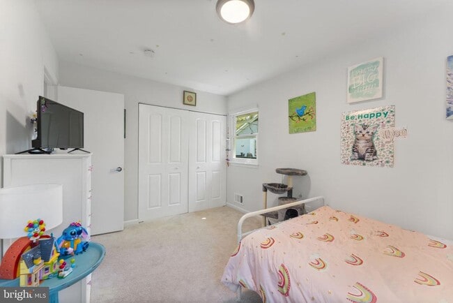 Building Photo - 12816 Greenhall Dr