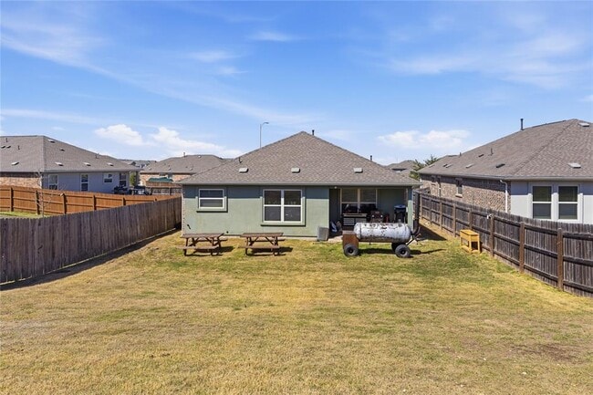 Building Photo - 7409 Spring Ray Dr