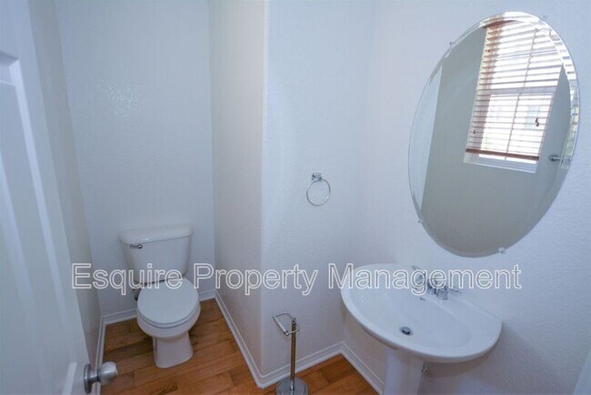 Building Photo - 3055 Nimes Ln