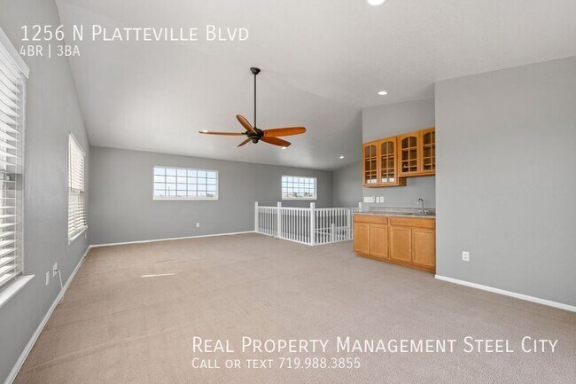 Building Photo - 1256 N Platteville Blvd