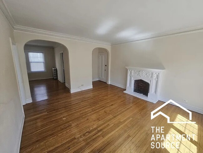 Building Photo - 936 Judson Ave