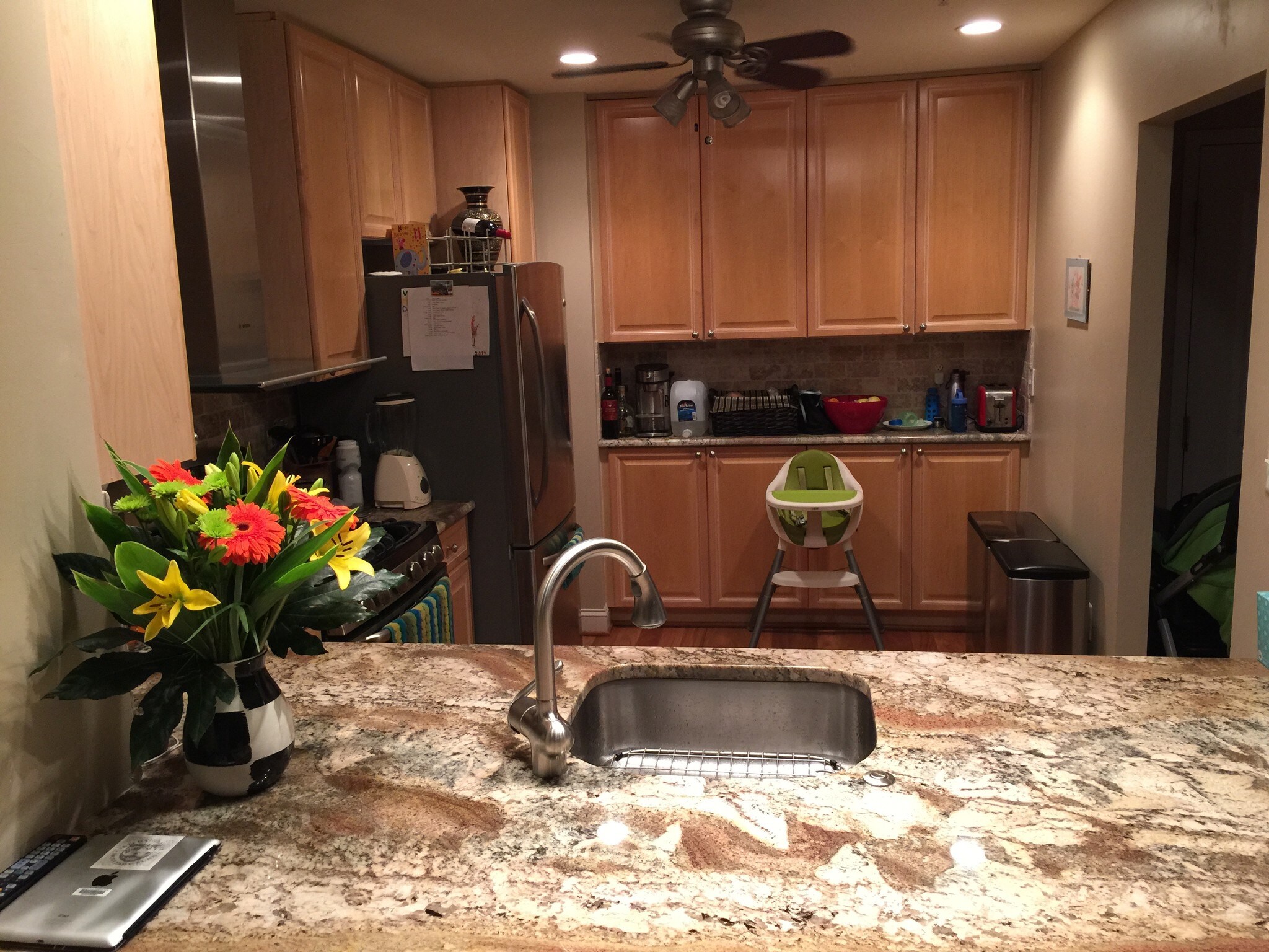 Kitchen - 11776 Stratford House Pl