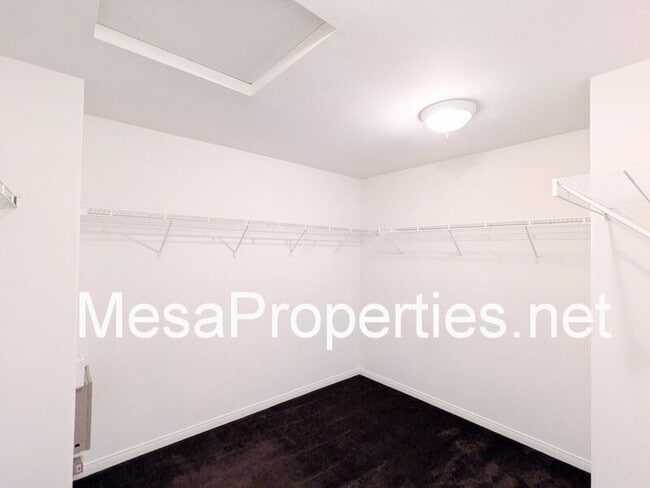 Building Photo - 15529 Bow String St