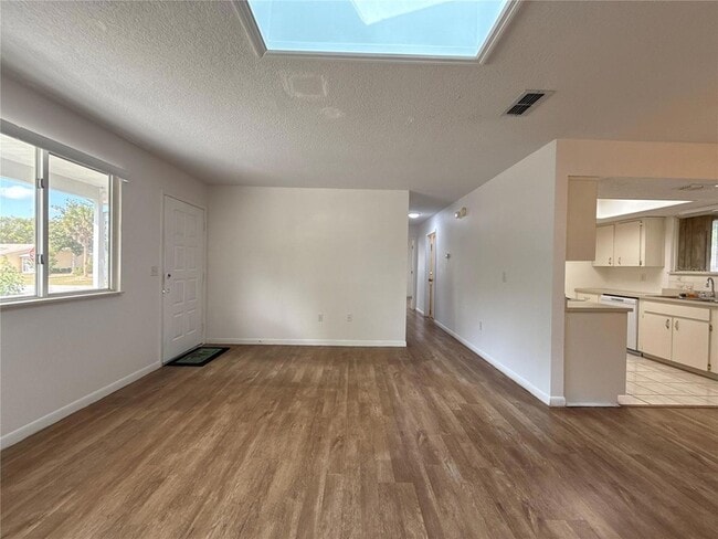 Building Photo - 8942 SW 109th Ln