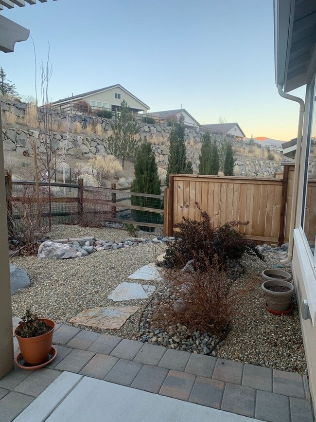 Building Photo - Executive Home in 55+ Del Webb Community of Somersett