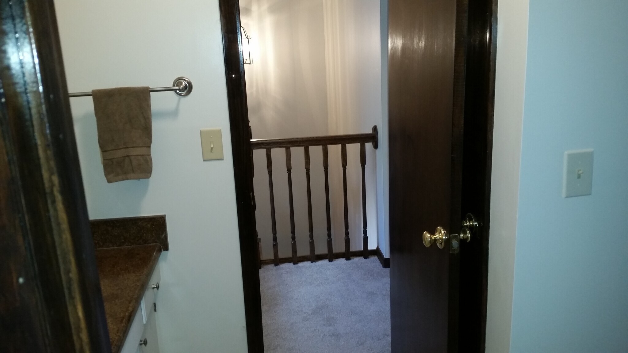 Building Photo - 24180 Woodridge Cir