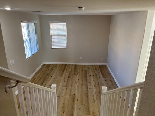 Building Photo - 2313 Scissortail Ct