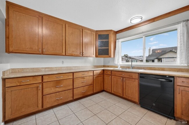 Building Photo - 4533 Hillview Ct