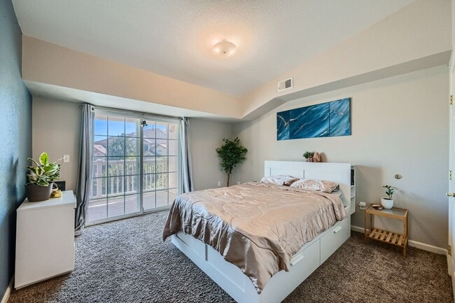 Building Photo - 1 bed 1 bath w/ near DIA! $500 MOVE IN SPECIAL