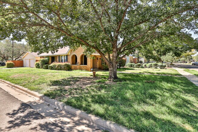Primary Photo - Adorable two bedroom home!