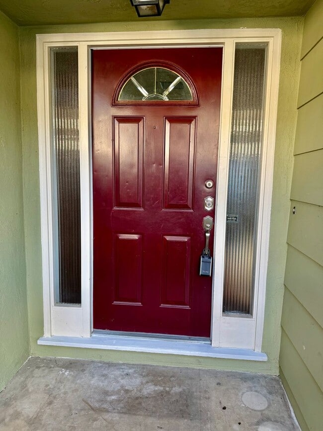 Building Photo - 4214 Zephyr Way