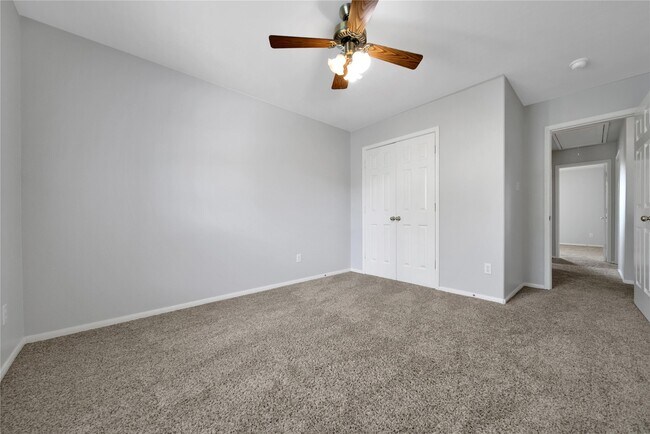 Building Photo - 28634 Hidden Cove Dr