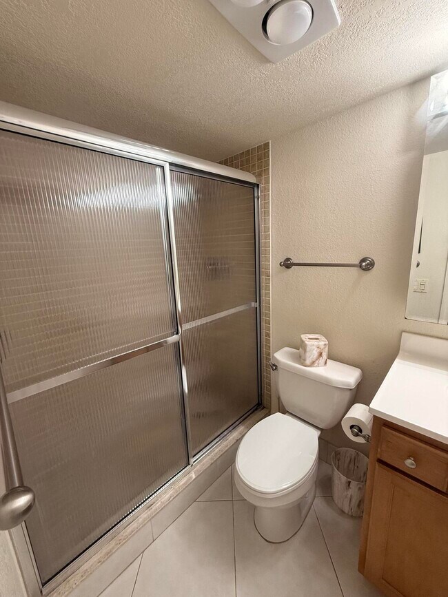 Building Photo - 4266 Deste Ct