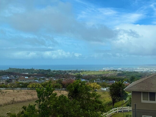 Building Photo - Iliahi at Kehalani - Upscale 3- Bedroom Pe...