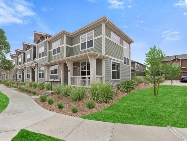 Building Photo - 9498 E 109th Dr