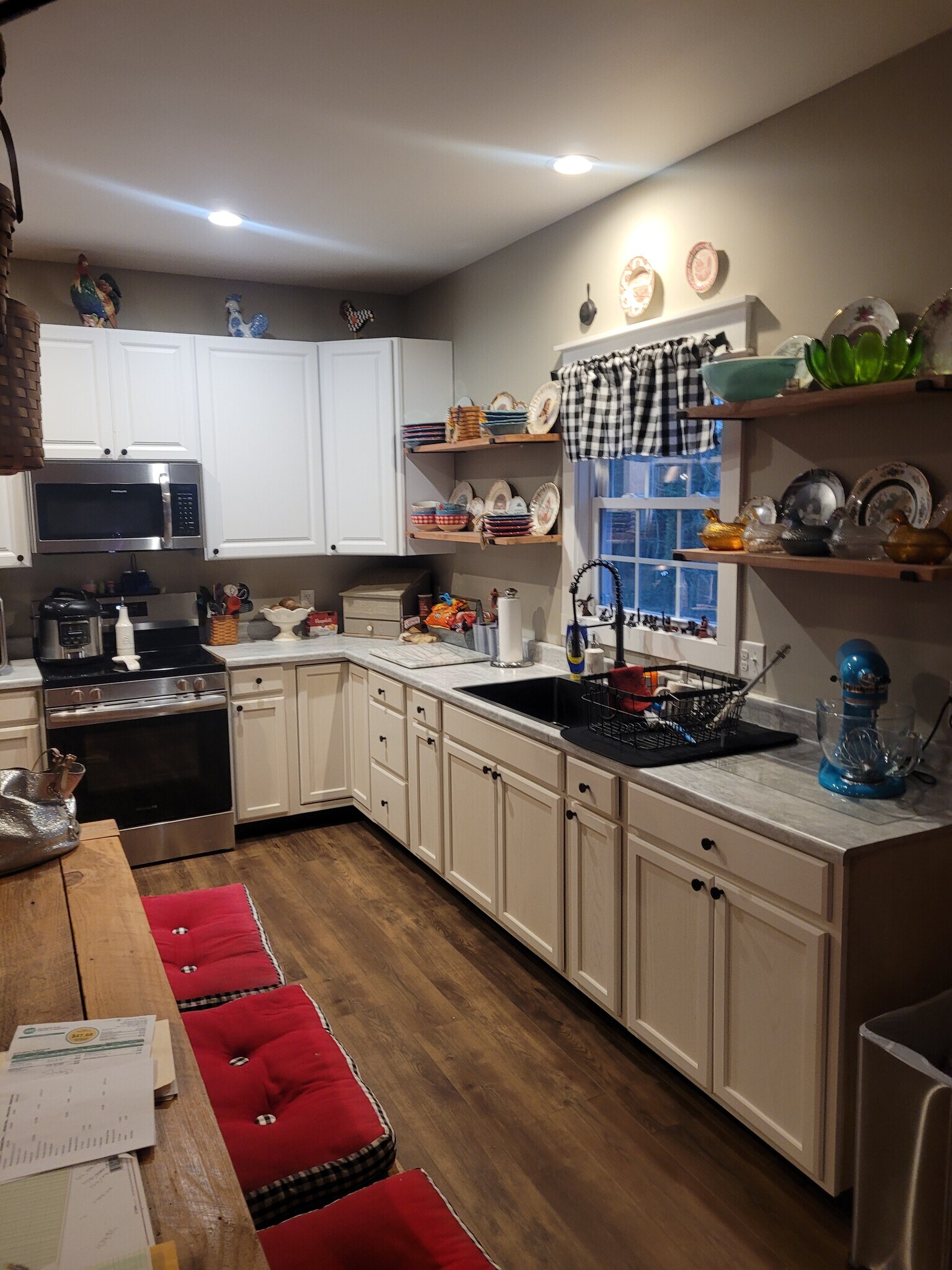 Building Photo - 13970 Richmond Rd