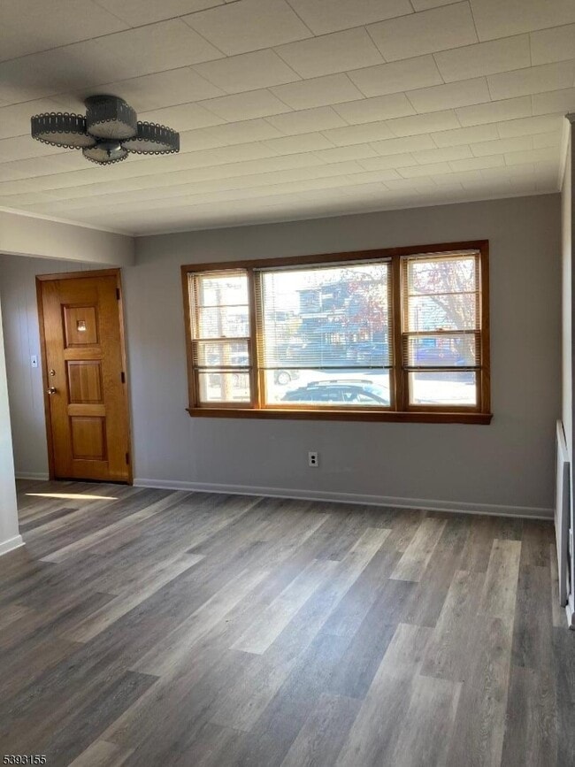 Building Photo - 9 Enoch St