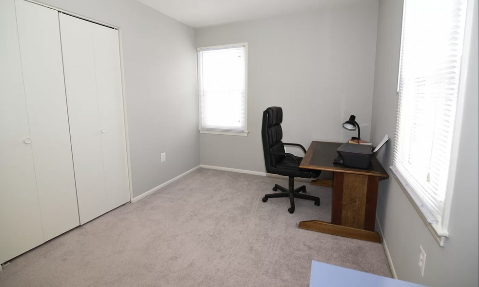 Building Photo - 3152 Bayswater Ct