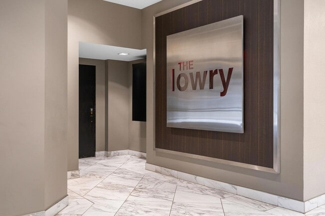 Building Photo - 350 St Peter St