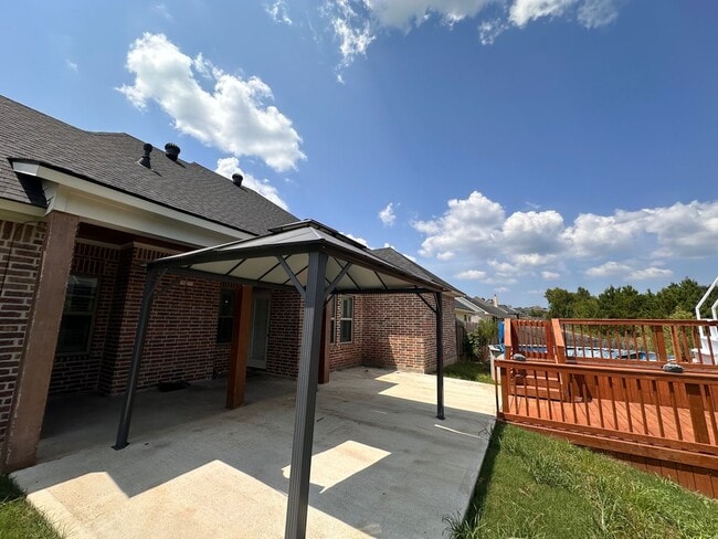 Building Photo - Welcome to Blanchard Lake Estates!