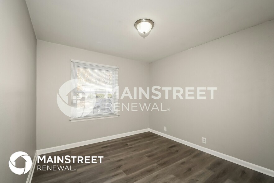 Building Photo - 1224 Ashford Dr