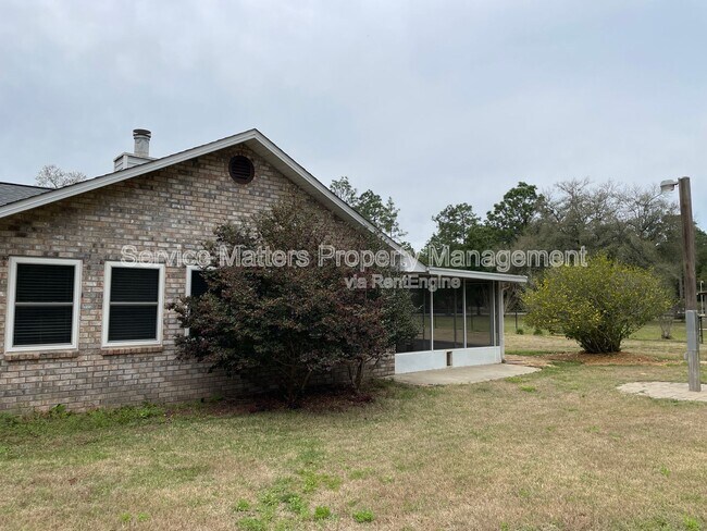 Building Photo - 6274 Robinhood Rd