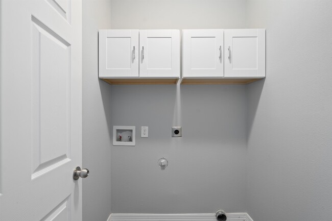 Building Photo - 1010 Tesoro Stone