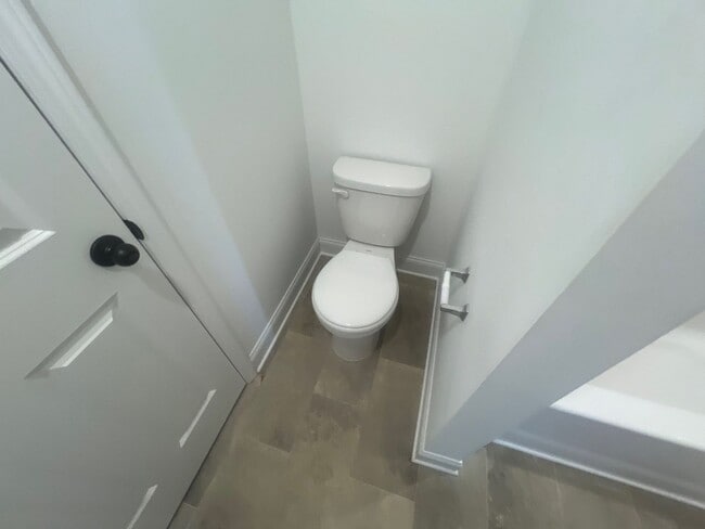 Building Photo - 312 Traywick Pl