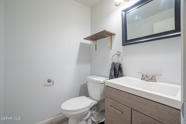 Building Photo - 12501 Sun Haven Dr