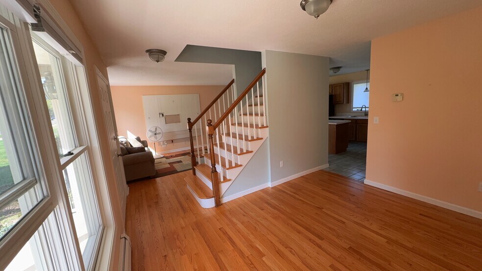 Building Photo - 43 Walek Farms Rd