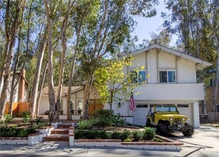 Building Photo - 24656 Shadowfax Dr