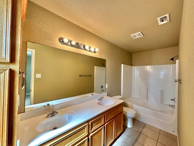 Building Photo - 2503 Cody Poe Rd