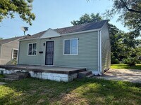 Building Photo - 1764 N Oakland Ave