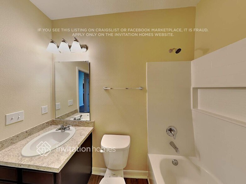 Building Photo - 5801 Bovine Dr