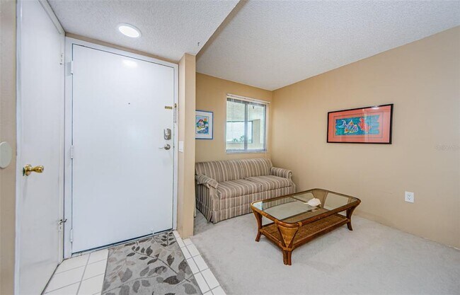 Building Photo - 6035 Sea Ranch Dr