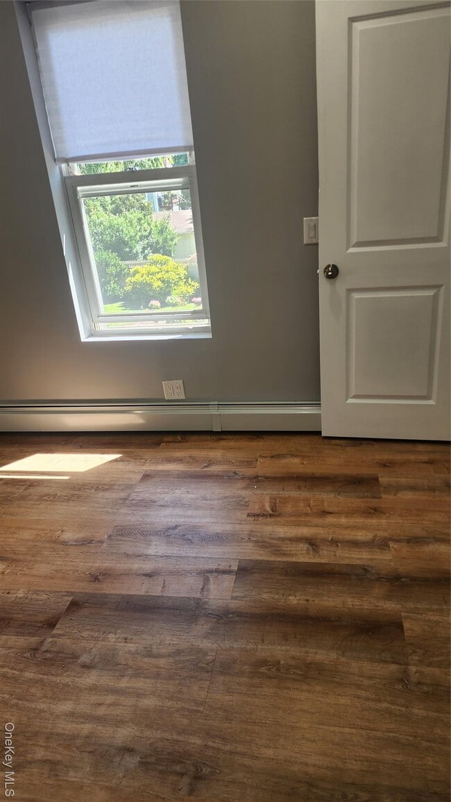 Building Photo - 38 Moulton Ave