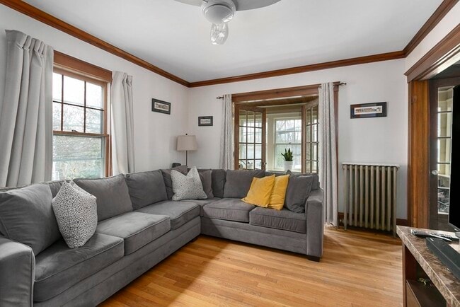 Building Photo - 69 Westminster Ave