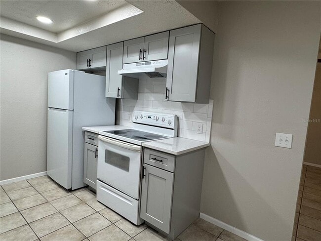 Building Photo - 5644 Silver Spur Dr