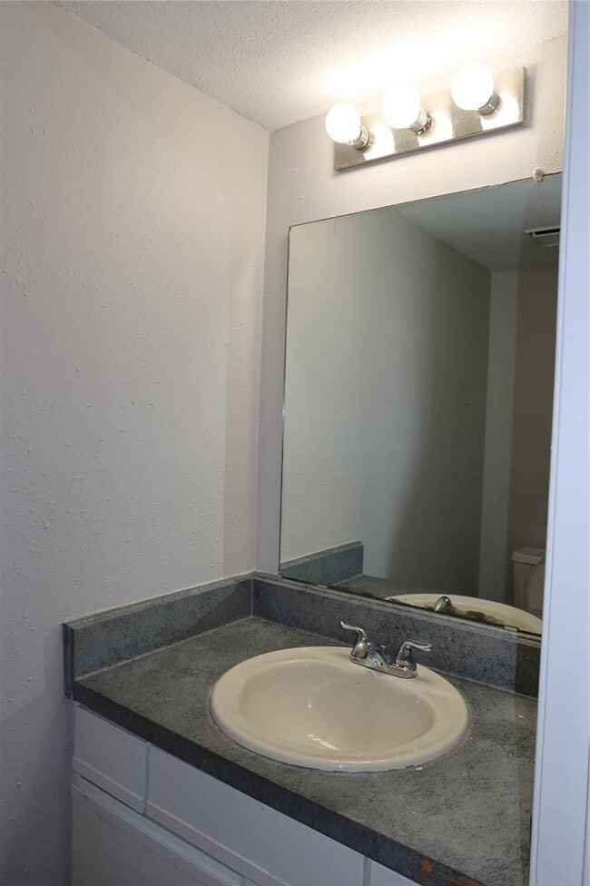 Building Photo - 1830 River Crossing Cir