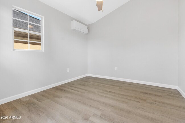 Building Photo - 24194 W Whyman Ave