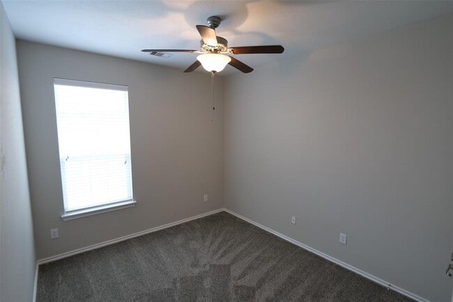 Building Photo - 6123 Summerfield Glade Ln