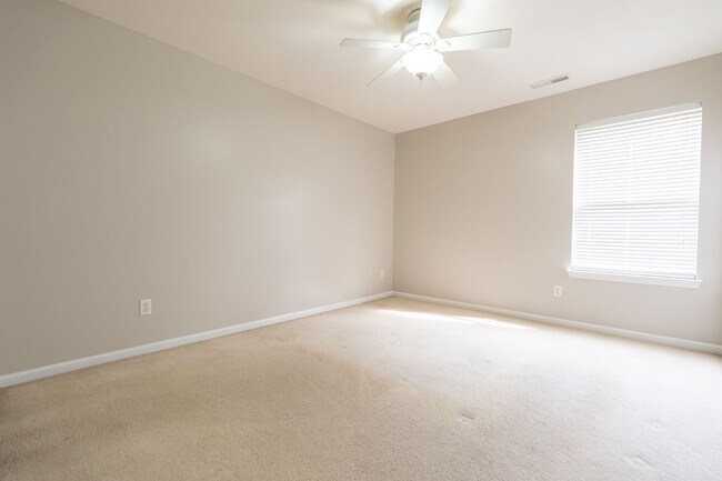 Building Photo - 4022 Holston Ct