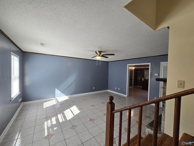 Building Photo - 11539 Jade Ln SE