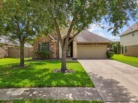 Building Photo - 621 Rocky Hollow Ln