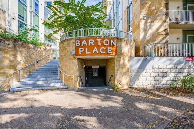 Building Photo - 1600 Barton Springs Rd