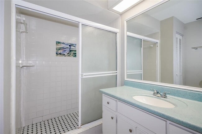 Building Photo - 2740 Birdland Ct