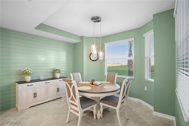 Building Photo - 15345 Grn Acrs Ave